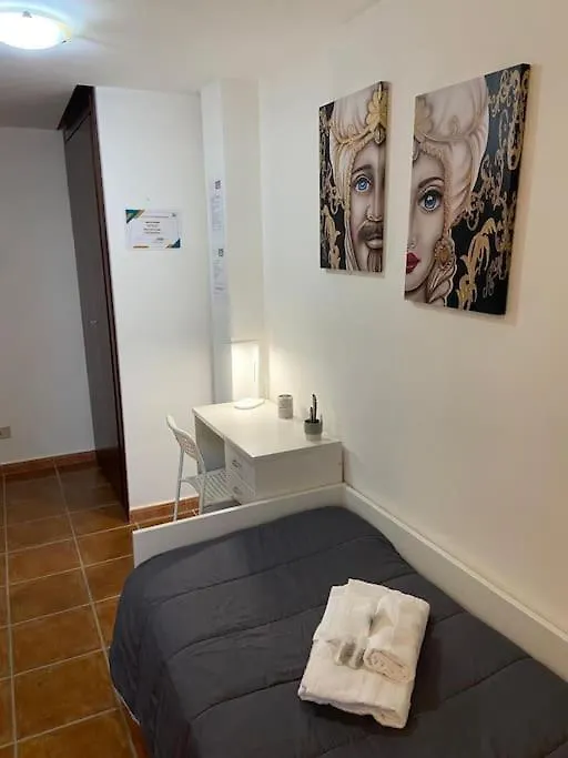 Apartment Petit Maison Palermo Italy
